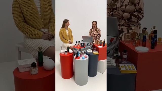 Выбираем парфюм на лето / С блогером Дашей Ашихминой смотреть онлайн