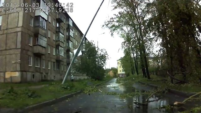 Ураган в Нижнем Тагиле, последствия!!! смотреть онлайн