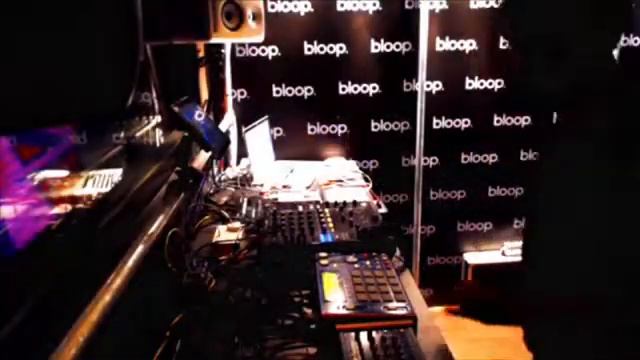 Bearface (Live) Pipe EP AKAI MPC 1000 MFB TANZBAR ABLETON смотреть онлайн