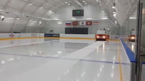 как правильно обрабатывать ледовое поле ледозаливочной машиной