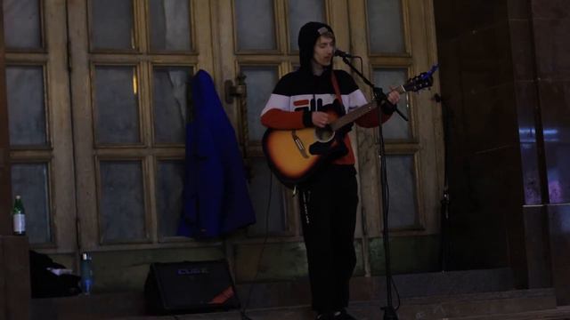 Евгений Чиж на Арбате