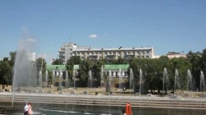 Екатеринбург. Плотинка. Фонтаны. В.Цой.avi