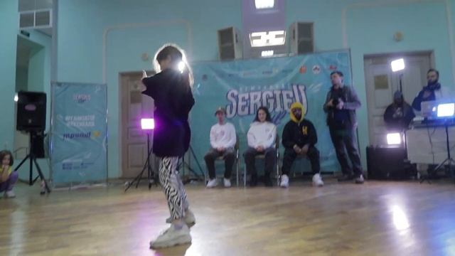 БАТЛ SERGIEV CUP 2022 - ALL STYLES 16 смотреть онлайн