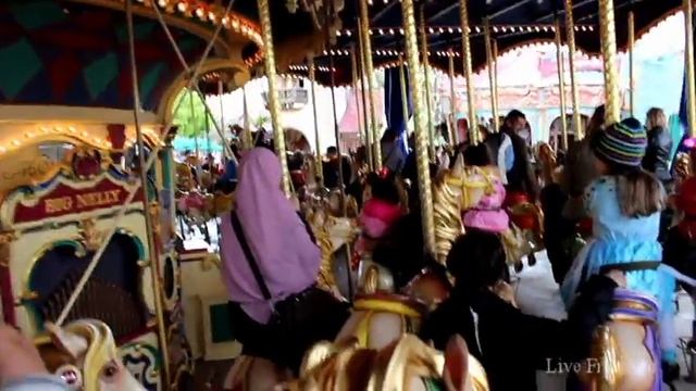 Disneyland Park (France Paris) -- Mechanical Horse Ride | Диснейленд (Парк Париж) -- Аттракционы смотреть онлайн