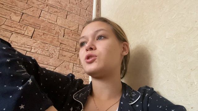 VLOGMAS: ПОСЛЕДНИЕ ДНИ 2023//новая стрижка, маникюр и школьная дискотека смотреть онлайн