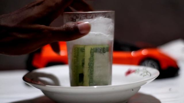 Money Ice Experiments 1080p смотреть онлайн