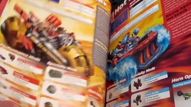 Skylanders SuperChargers Collector's Edition Strategy Guide смотреть онлайн