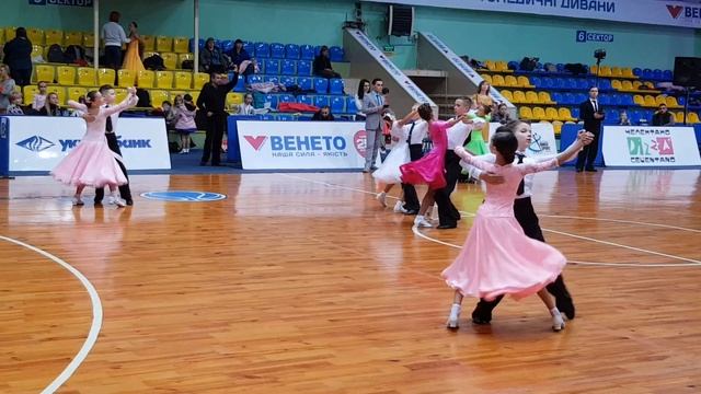 Бальные танцы. Ювеналы 2 Стандарт смотреть онлайн