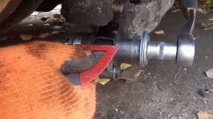 Замена внешнего сайлентблока подпружинного рычага Форд Фокус 2 без снятия с авто