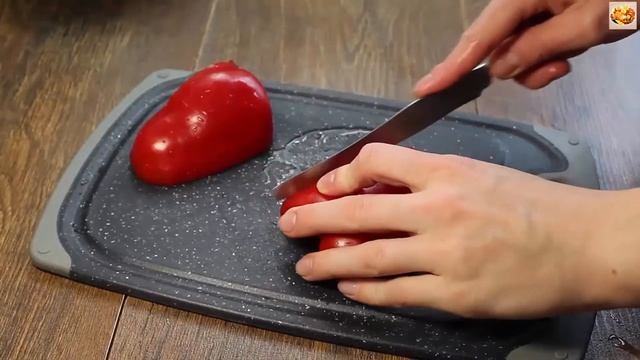 Готовлю аппетитный салат с мясом, маринованным луком и болгарским перцем. " ЗАСТОЛЬНЫЙ" смотреть онлайн