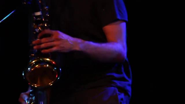 you and i - inna di red (LIVE herman's hideaway 7/17/2013) смотреть онлайн