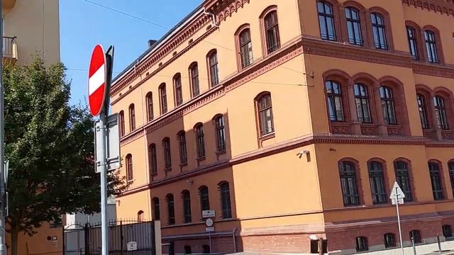ПРОГУЛКА по ЦЕНТРУ Достопримечательности #ПОЗНАНИ. смотреть онлайн