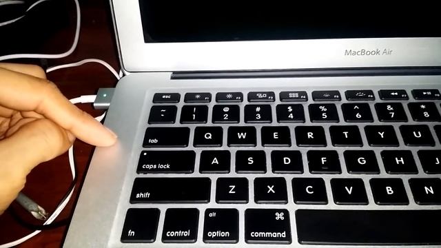 Extended SMC Reset - Unable to Power On Macbook Air смотреть онлайн