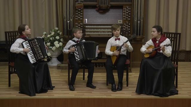 Квартет народных инструментов «Одноклассники» - 1 смотреть онлайн