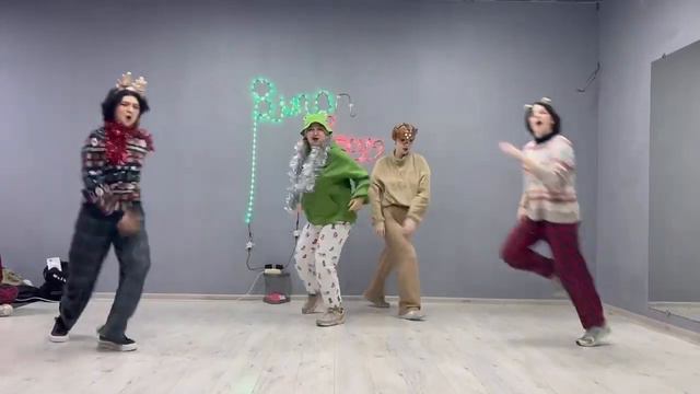 KARD - 'Ring The Alarm' SPEED VERSION— dance cover by Simon Says смотреть онлайн