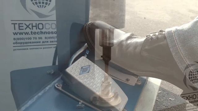 ТS-240 Клепальный станок для тормозных колодок Техносоюз смотреть онлайн