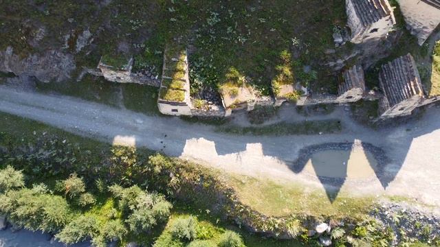 Лучше снаружи, чем внутри - Город мертвых Даргавс Осетия смотреть онлайн