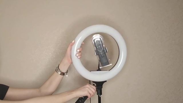 Обзор кольцевой лампы на 32см смотреть онлайн