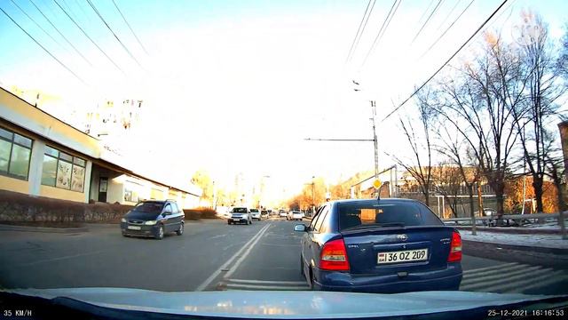 Yerevan, Avan Tsarav Aghbyur street ➡️ Paruyr Sevak quarter смотреть онлайн