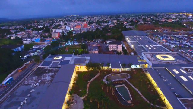 Plaisance Mall de Rose Belle смотреть онлайн
