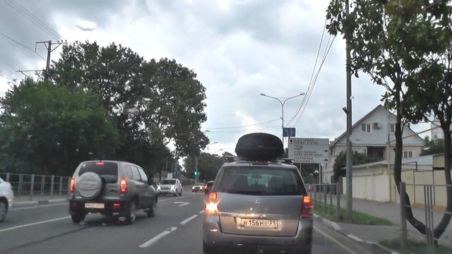 Супер обзор Лазаревского, Сочи! Показываю пляж и катаюсь на машине (июль 2018)! смотреть онлайн