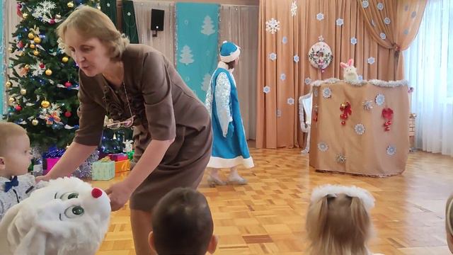 Ксения . детский утренник смотреть онлайн
