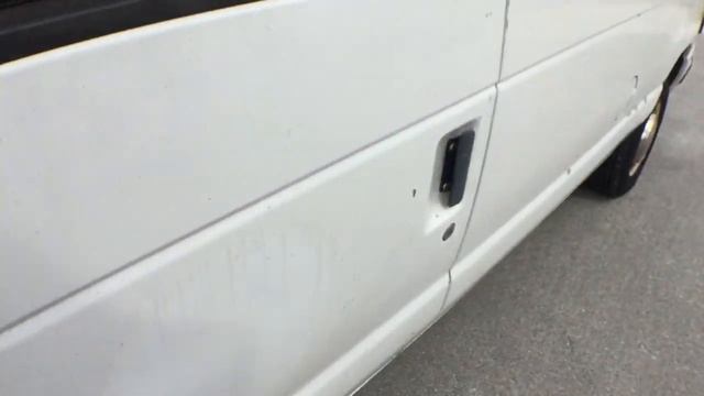 2003 Ford E250 Cargo Van Lot#03 смотреть онлайн