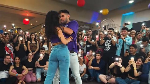 Mickey_Then_X_Jr_-_Por_Que_Te_Niegas____Marco_y_Sara_BACHATA смотреть онлайн