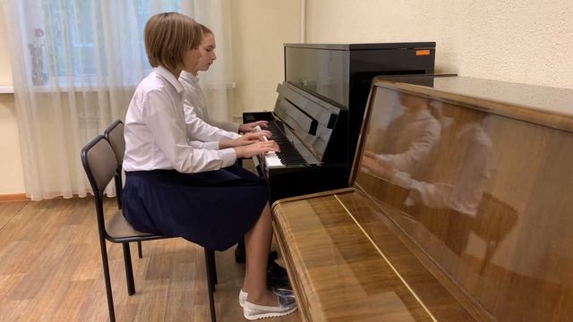 Слонимский «Танец кота в сапогах» исп Вычижанина Злата и Каменева Настя смотреть онлайн