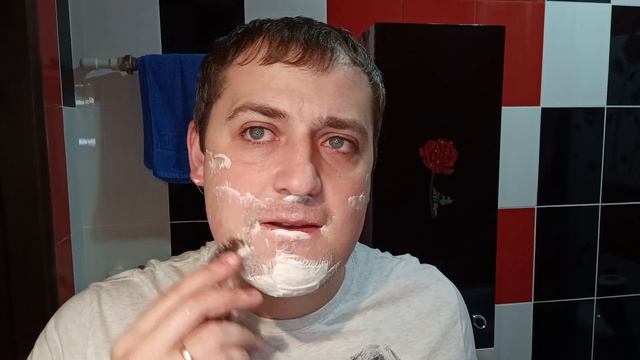 Бритье Diclaration grooming\ razorock lupo ss dc\ Phoenix Gelle\ M.O.W. смотреть онлайн