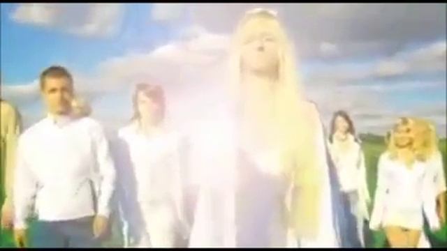 Amatue VS. Marilyn Manson - The Dope Show смотреть онлайн