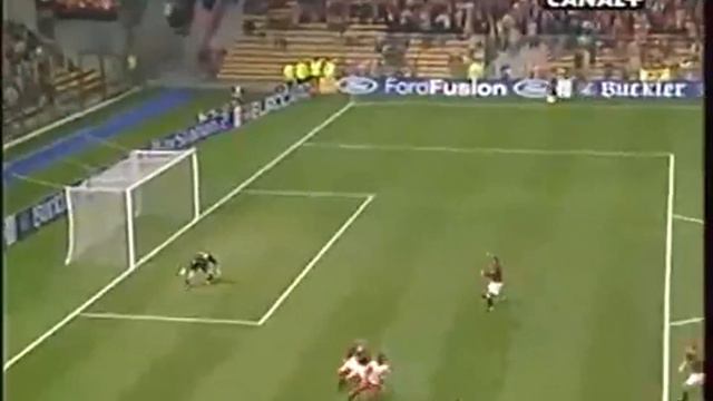 RC Lens 2-1 Milan AC (UEFA Champions League 29/10/2002 - Full HD 1080p) смотреть онлайн