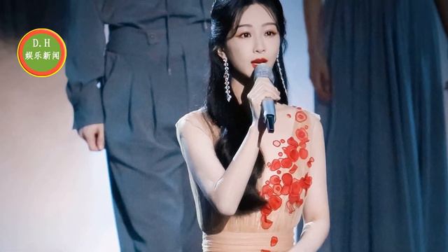 杨紫美艳登场！一款仙气长裙, 肖战充满信念的仪式感，2024，向前冲 смотреть онлайн