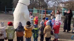 Белый Мишка поздравляет малышей.07.03.23