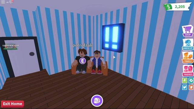 ЛАЗЕРНЫЕ КАЧКИ ПОЕХАЛИ К БАБУШКЕ В ДЕРЕВНЮ! СИМУЛЯТОР ЛАЗЕРНОГО МЕЧА ROBLOX смотреть онлайн