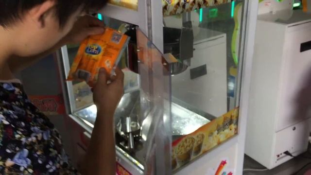 Attractive kids coin operated Popcorn game machine! смотреть онлайн