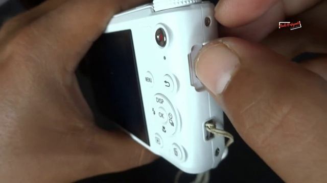 Kamera Samsung WB250F | Review