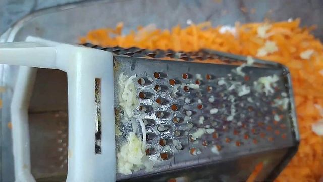 Прекрасный рецепт курицы с рисом в духовке. Не только просто, но и всегда получается очень вкусно. смотреть онлайн