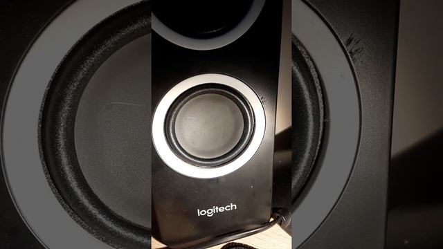 Bass test logitech z200 смотреть онлайн
