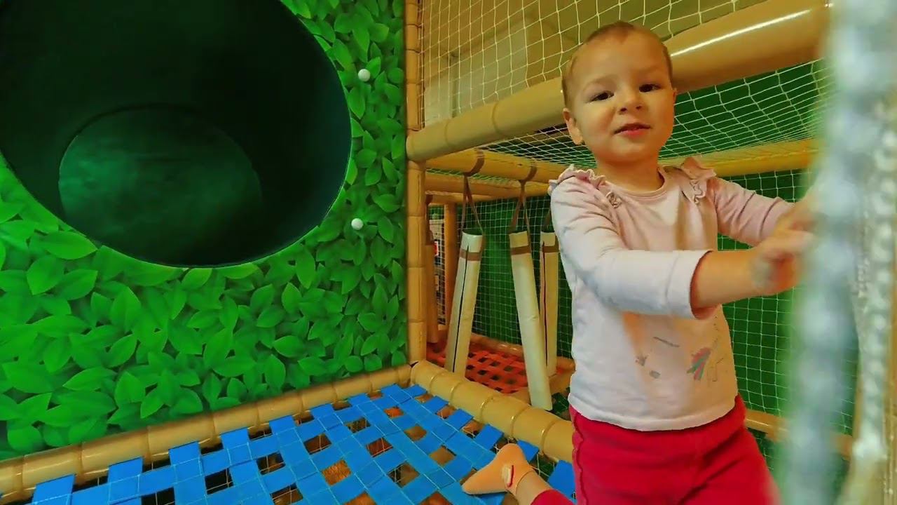 Путешествие Алисы. Март 2024