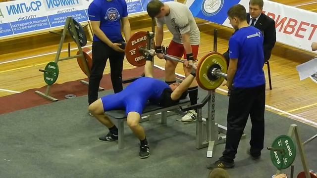 20 декабря 2015. Макушев Игорь. 2 подход. Жим 110 кг, в зачет, с.в. 81,15 кг смотреть онлайн
