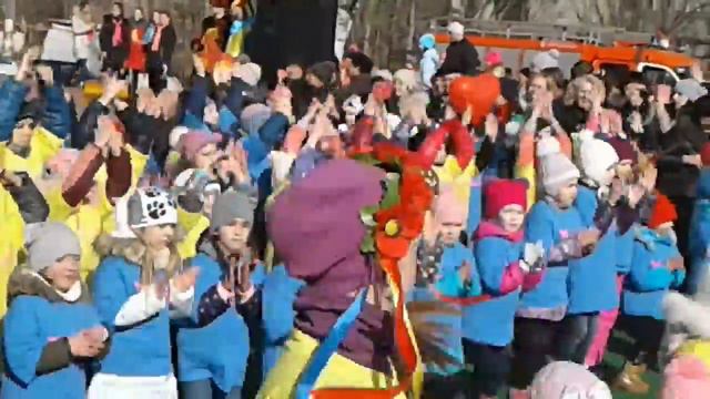Флеш моб. Мелитополь. Масленица 2017 смотреть онлайн