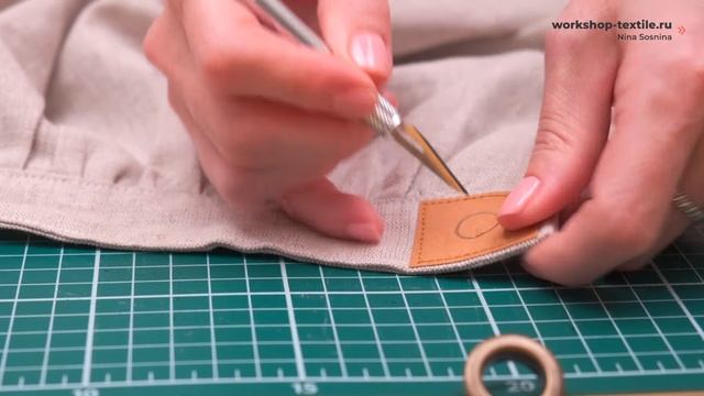 DIY: Как сшить фартук - сарафан? Красивый льняной фартук для кухни с аппликацией и сборками на поясе смотреть онлайн