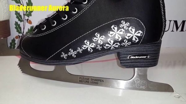 Обзор фигурных коньков Bladerunner Aurora / Review ice skates Bladerunner Aurora