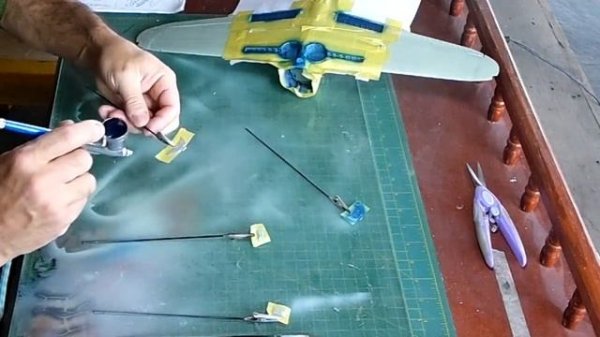 Montagem Mitsubishi A6M2b Zero Fighter ( ZERO ) - 1/24 - TRUMPETER