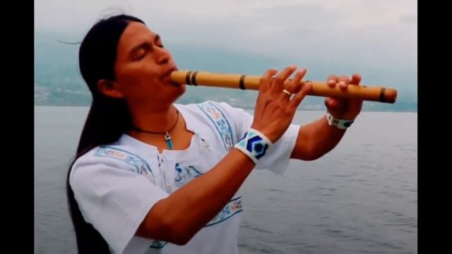 WUAUQUIKUNA MAGICAL MOMENTS (Slide-show I)