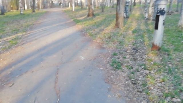 Комсомольск на Амуре, парк: "Строитель" прогулка с дочкой. Воспоминание о былом . смотреть онлайн