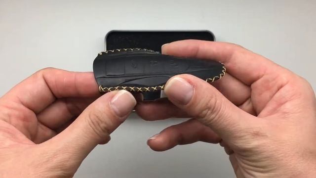 Чехлы для автомобильных ключей Porsche кожа черная смотреть онлайн