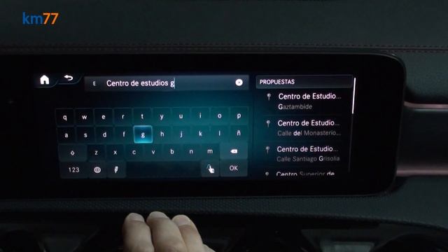 Comparativa motores de búsqueda EASY LINK 9,3" de Renault y MBUX 10,25" de Mercedes-Benz. смотреть онлайн