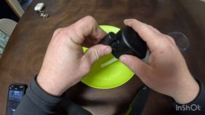 Кофе машина DeLonghi не взбивает молоко?